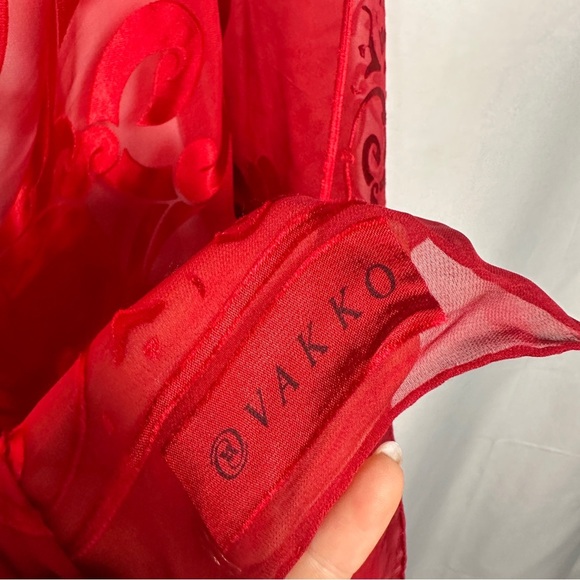 Vakko Silk Viscose Burnout Velvet Shawl Red Jewel Tone Scarf 45x41 NWT - Picture 12 of 12